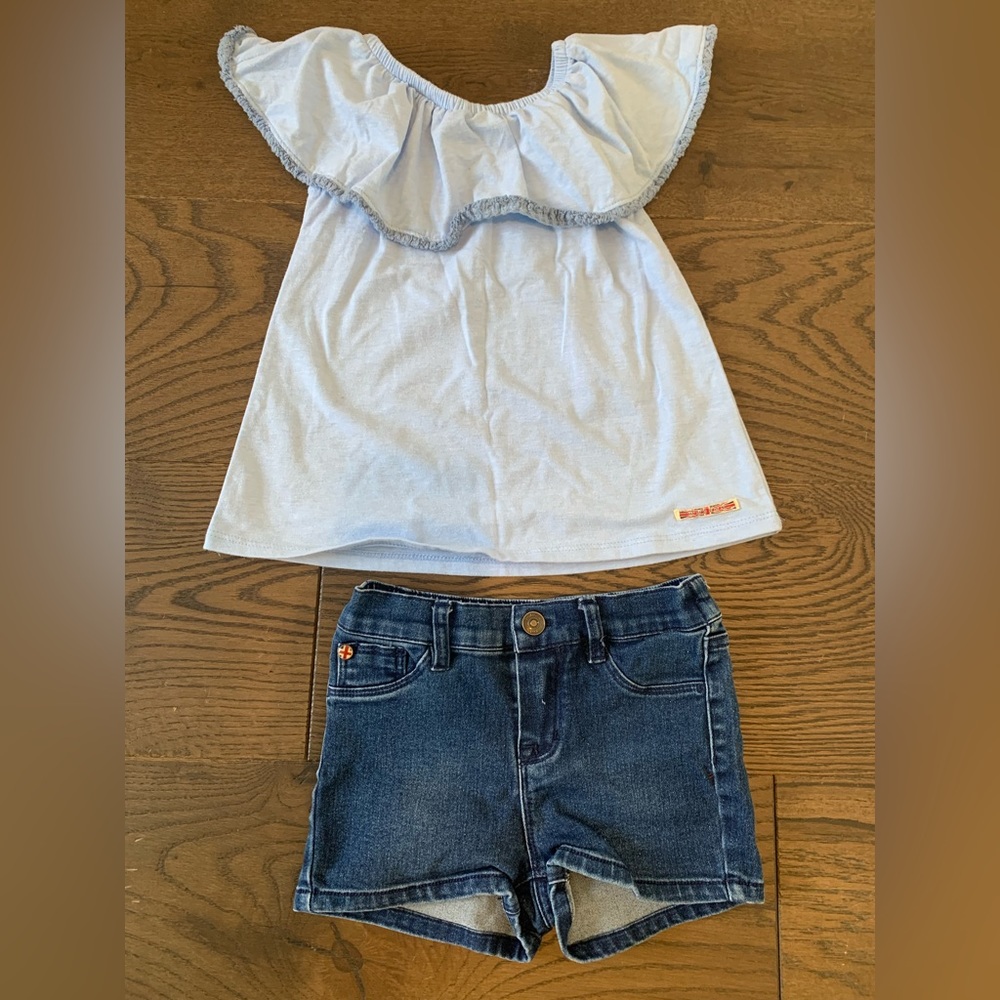 Hudson girls summer outfit with denim shorts and ruffle shirt. Size 3T.